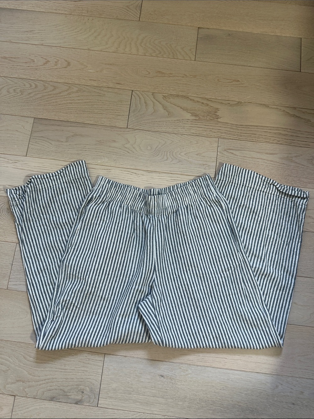 Striped Muted Teal and White Lightweight Lounge Pants Elastic Waist Wide Leg - Picture 6 of 9